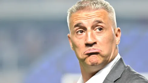 Hernan Crespo vive momento difícil no São Paulo – Foto: Jota Erre/AGIF