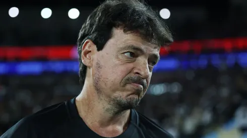 RIO DE JANEIRO, BRAZIL – OCTOBER 20: Fernando Diniz Head Coach of Vasco da Gama looks on prior to the match between Vasco da Gama and Fluminense as part of Brasileirao 2025 at Maracana Stadium on October 20, 2025 in Rio de Janeiro, Brazil. (Photo by Wagner Meier/Getty Images)