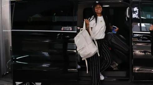 Tainá Maranhão se apresentou nesta segunda (24). Foto: Lívia Villas Boas/CBF