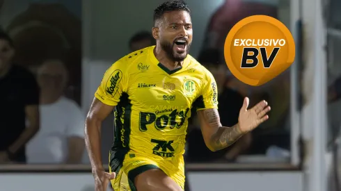 Reinaldo vive um grande momento na atual temporada – Foto: Joisel Amaral/AGIF