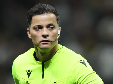 PC Oliveira vê erro na expulsão de Giay em Grêmio x Palmeiras