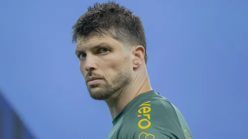 Tiago Volpi vive futuro incerto no Grêmio para 2026 – Foto: Liamara Polli/AGIF