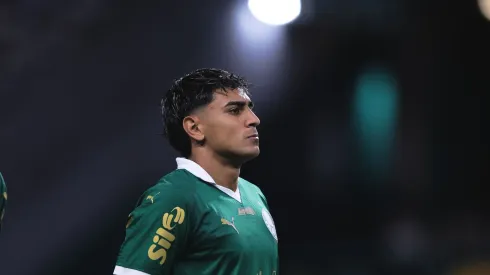 Facundo Torres encerra longa seca e volta a marcar em noite amarga para o Palmeiras — Foto Ettore ChiereguiniAGIF