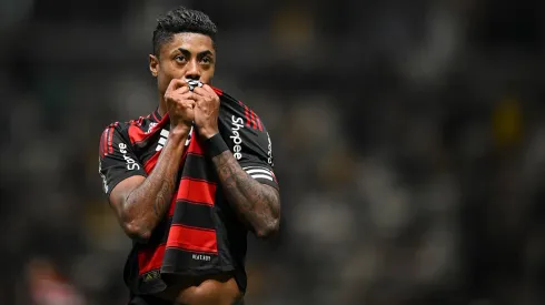 BELO HORIZONTE, BRAZIL – NOVEMBER 25: Bruno Henrique of Flamengo celebrates after scoring the team's first goal during match between Atletico Mineiro and Flamengo as part of Brasileirao 2025 at Arena MRV on November 25, 2025 in Belo Horizonte, Brazil. (Photo by Pedro Vilela/Getty Images)