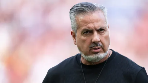 RJ – RIO DE JANEIRO – 31/08/2025 – BRASILEIRO A 2025, FLAMENGO X GREMIO – Jose Boto diretor de futebol do Flamengo durante partida contra o Gremio no estadio Maracana pelo campeonato Brasileiro A 2025. Foto: Jorge Rodrigues/AGIF