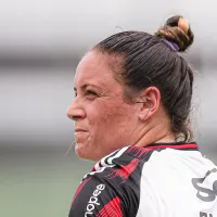 Palmeiras negocia a contratação da atacante Glaucia, do Flamengo, para 2026