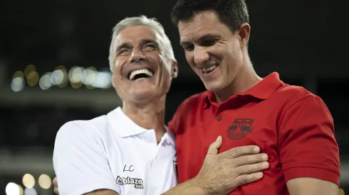 RJ – RIO DE JANEIRO – 27/06/2023 – LUIS CASTRO, TECNICO DO BOTAFOGO – Luis Castro, tecnico do Botafogo, com Mauricio Barbieri no Engenhao, na temporadas de 2022 e 2023. Durante Foto: Jorge Rodrigues/AGIF