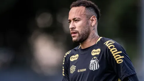 Neymar treinou nesta 5ª feira e tem tudo para ser titular de Vojvoda contra o Santos – Foto: Raul Baretta/Santos FC