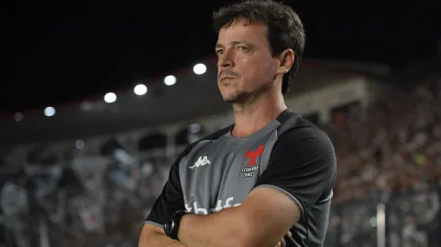 Fernando Diniz, técnico do Vasco, durante partida contra o Sao Paulo no estadio Sao Januario pelo campeonato Brasileiro A 2025. Foto: Thiago Ribeiro/AGIF