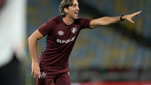 Zubeldía no comando do Fluminense. Foto: Jorge Rodrigues/AGIF