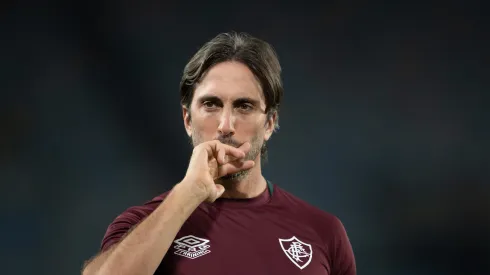 Luís Zubeldía durante partida do Nense no Maracanã