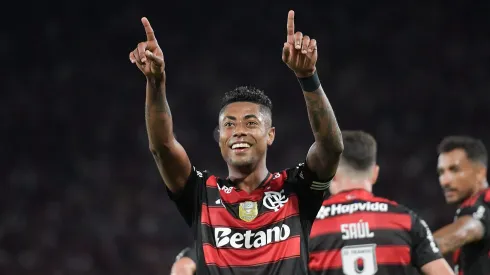 Bruno Henrique jogador do Flamengo comemora seu gol durante partida contra o Sport no estadio Maracana pelo campeonato Brasileiro A 2025. Foto: Thiago Ribeiro/AGIF