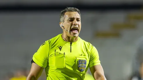 Felipe Fernandes de Lima foi escalado para o jogo