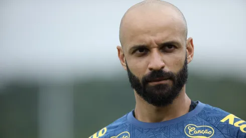 Thaciano não foi relacionado para Santos x Sport