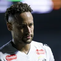 Tiquinho vira dúvida no Santos e proteção de Neymar no joelho é exposta ao torcedor