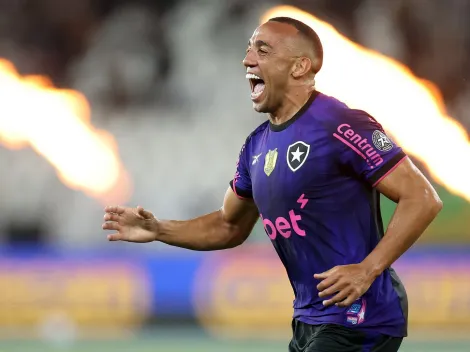 Botafogo pode contar com Marçal na zaga contra o Corinthians