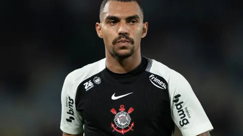 Matheuzinho jogador do Corinthians durante partida contra o Fluminense no estadio Maracana pelo campeonato Brasileiro A 2025. Foto: Jorge Rodrigues/AGIF
