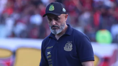Rafael Guanaes tecnico do Mirassol durante partida contra o Vitoria no estadio Barradao pelo campeonato Brasileiro A 2025. Foto: Marcio Jose/AGIF