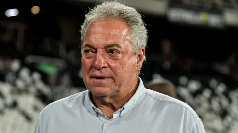 Rival direto do Santos contra o rebaixamento, Abel Braga crava permanência do Internacional na Série A. Foto: Thiago Ribeiro/AGIF