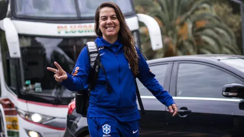 Camilla Orlando comandando a Seleção Sub-20. Foto: Ramiro Cicao/CBF