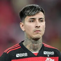 Pulgar recebe “prêmio” após não ser expulso por atingir Fuchs em Palmeiras x Flamengo