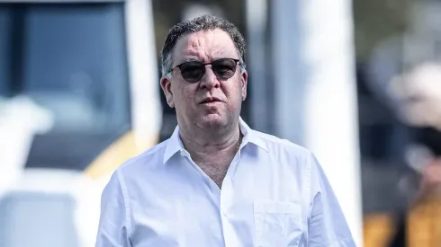 Presidente do Santos, Marcelo Teixeira durante treino na Vila Belmiro