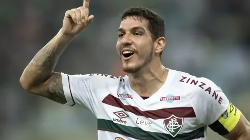 Zagueiro tem o futuro incerto – Foto: Jorge Rodrigues/AGIF.