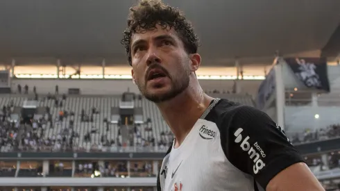 Gustavo Henrique salvou o Corinthians da derrota diante do Botafogo