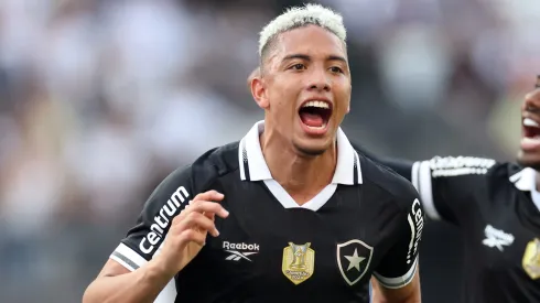 Barrera comemora gol em Corinthians x Botafogo. Foto: Vitor Silva/Botafogo