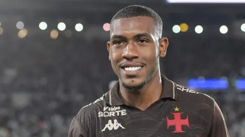 Rayan, atacante do Vasco