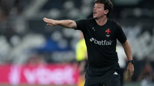 Fernando Diniz, técnico do Vasco. Foto: Jorge Rodrigues/AGIF