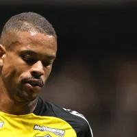 Jorge Sampaoli entrega lista de dispensa no Atlético-MG para 2026 com Caio Paulista, Gabriel Menino e +1