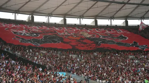 Torcida do Flamengo durante partida contra Vasco no estadio Maracana pelo campeonato Brasileiro A 2025. Foto: Thiago Ribeiro/AGIF