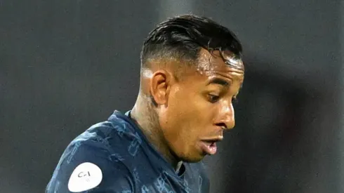 Sebastian Villa, atacante colobiano do Independiente Rivadavia – Foto: Hernan Cortez/Getty Images