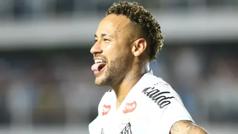 Neymar decidiu uma vitória importantíssima do Santos em Caxias do Sul
