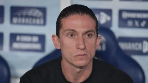 RJ – RIO DE JANEIRO – 02/10/2025 – BRASILEIRO A 2025, FLAMENGO X CRUZEIRO – Filipe Luis tecnico do Flamengo durante partida contra o Cruzeiro no estadio Maracana pelo campeonato Brasileiro A 2025. Foto: Thiago Ribeiro/AGIF