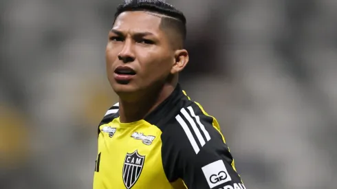 Rony disse que quer ficar no Galo