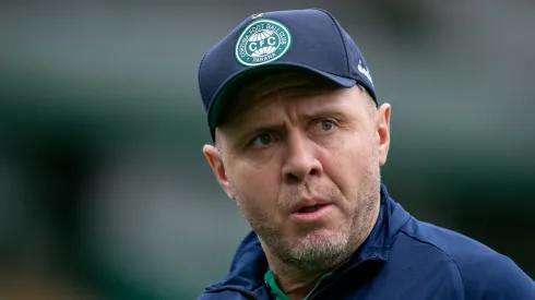 Mozart comandou o Coritiba rumo ao título da Série B em 2025