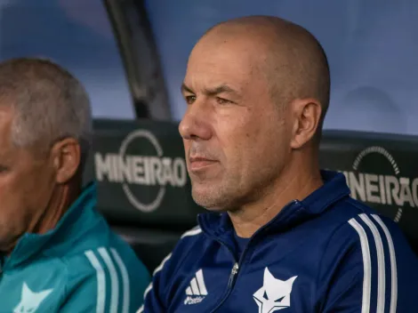 Cruzeiro renasce no topo e volta ao ‘pódio’ após anos de instabilidade no Brasileirão