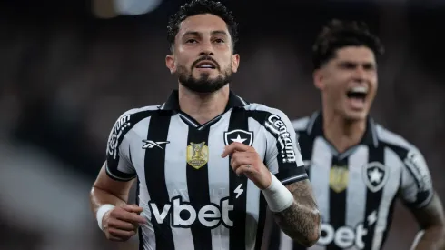 Botafogo vive paradoxo raro e defesa produz mais que ataque em reta final do Brasileirão — Foto Jorge RodriguesAGIF