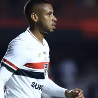 Sem pausa completa, André Silva permanece no CT para acelerar processo de recuperação