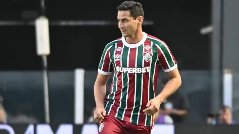 SP – SANTOS – 31/08/2025 – BRASILEIRO A 2025, SANTOS X FLUMINENSE – Ganso jogador do Fluminense durante partida contra o Santos no estadio Vila Belmiro pelo campeonato Brasileiro A 2025. Foto: Jota Erre/AGIF