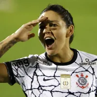 Gabi Zanotti conquista a Bola de Ouro e lidera domínio do Corinthians em 2025