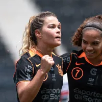 Corinthians anuncia a renovação de contrato com a lateral Tamires até 2027