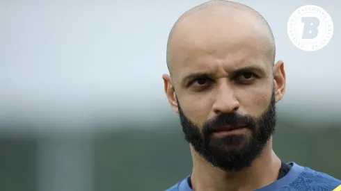 Thaciano durante treinamento no Santos no CT Rei Pelé