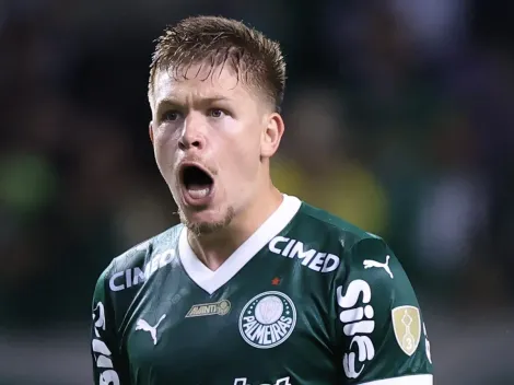 Documentos para compra de Fuchs são trocados entre Palmeiras e Galo