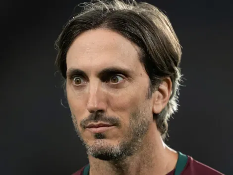 Luís Zubeldía supera Fernando Diniz com ampla vantagem no clássico