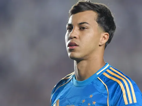 Leonardo Jardim monta o time titular contra o Corinthians