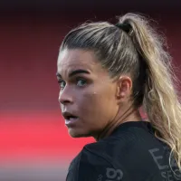 Corinthians renova com Tamires e Lelê e planeja manutenção do elenco campeão