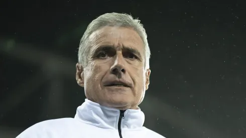 Luís Castro durante partida do Fogão no Nilton Santos